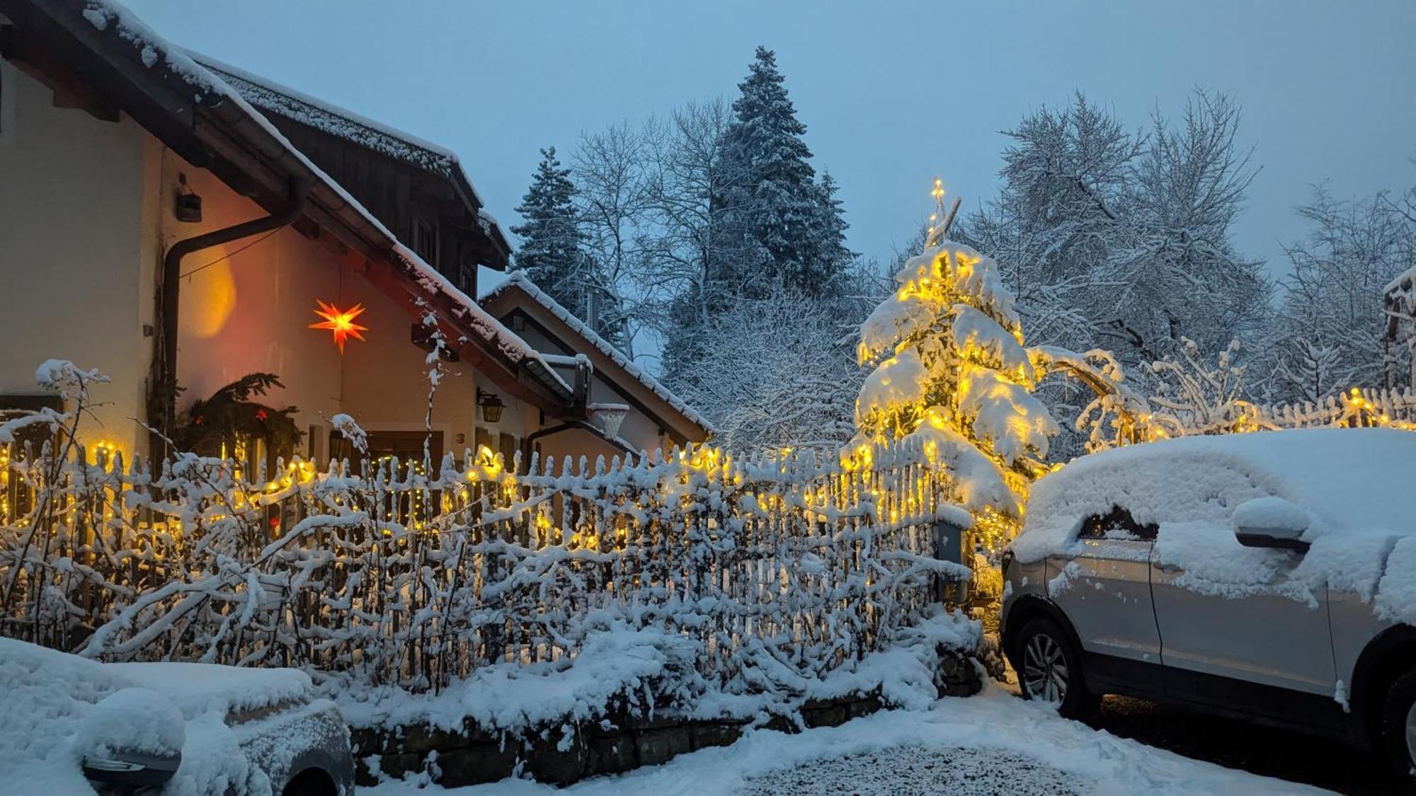 Gemuetliche Waldrandlage In Badenweiler Sehringen Ferienwohnung Buitenkant foto